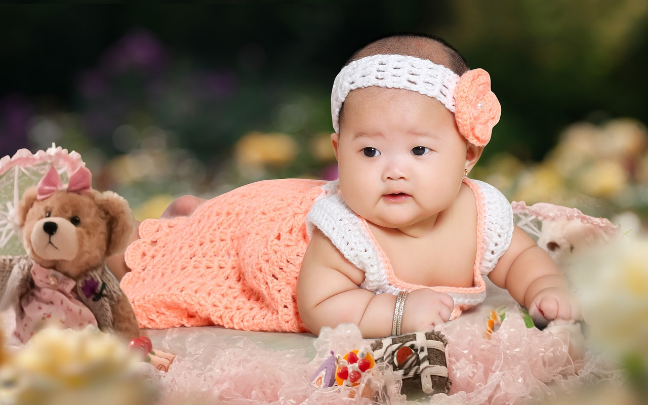 生完试管代生的孩子胯骨疼怎么办（生完试管代生的孩子胯骨疼是怎么回事）