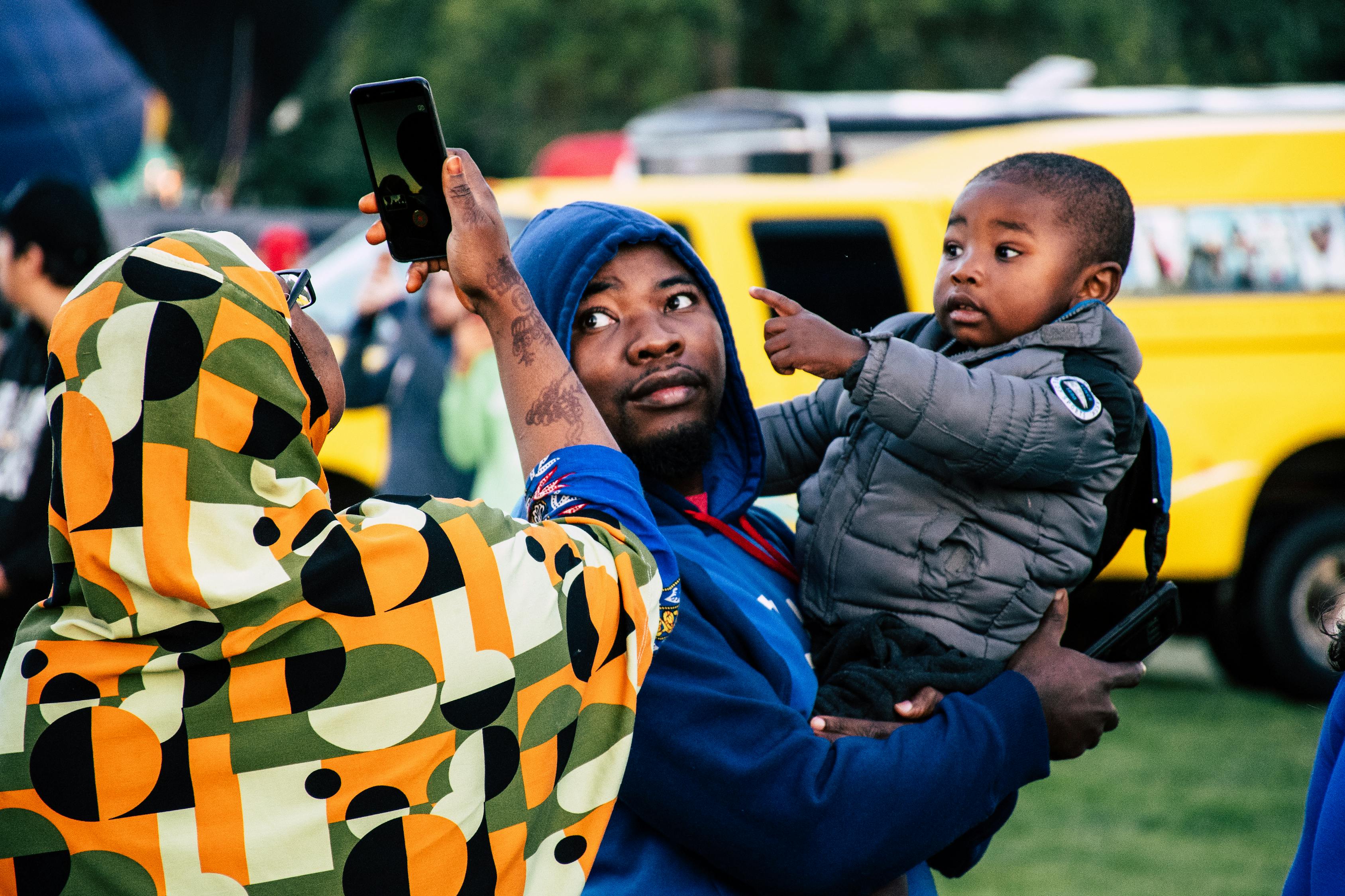 青海农村留守代妈借卵生的男孩（留守代妈借卵生的男孩是什么意思）