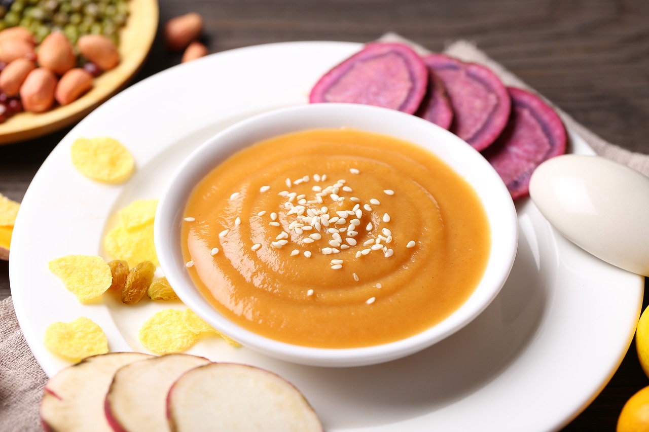 红萝卜孕妈供卵生的宝宝辅食怎么做（红萝卜孕妈供卵生的宝宝辅食怎么做才好吃）